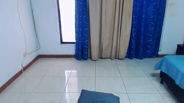 Snapshot of kiwii_nasty chatting on July 7, 2026, 8:56 pm kiwii nasty online show from July 7, 2026, 8:56 pm