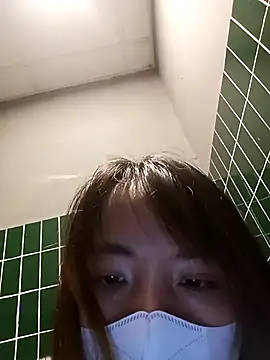 Michiko1 online show from March 17, 2025, 11:31 am