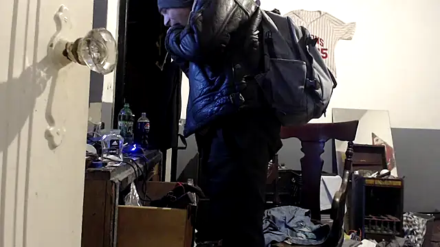 Snapshot of sledge901 chatting on February 15, 2026, 12:15 pm sledge901 online show from February 15, 2026, 12:15 pm