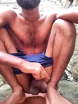 Snapshot of dipa-jitu chatting on November 1, 2025, 1:23 am dipa-jitu online show from November 1, 2025, 1:23 am