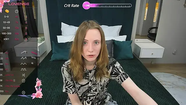 Snapshot of Cowell_Adelina chatting on February 10, 2025, 2:48 pm Cowell Adelina online show from February 10, 2025, 2:48 pm