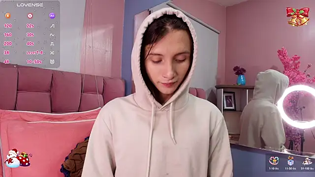 Feniix   online show from December 5, 2025, 4:44 am