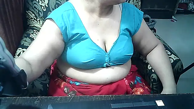 Punambhabisexy online show from February 11, 2026, 5:57 pm