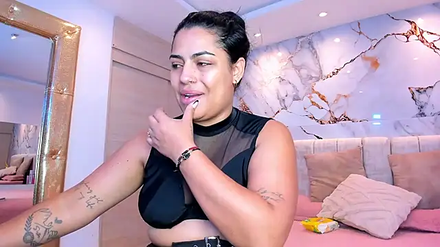 kiana cream online show from March 14, 2026, 11:38 am