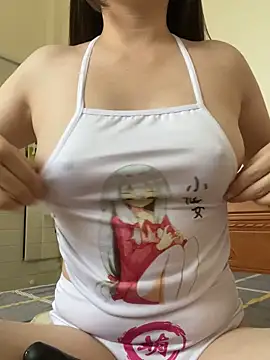 Ruby bear online show from November 29, 2025, 6:57 am