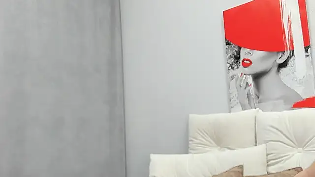 Snapshot of Tiny_JuJu chatting on February 25, 2026, 1:17 am Tiny JuJu online show from February 25, 2026, 1:17 am