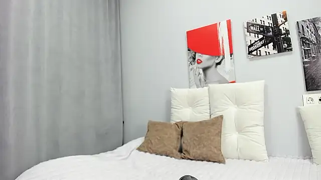 Snapshot of Tiny_JuJu chatting on March 20, 2026, 1:06 am Tiny JuJu online show from March 20, 2026, 1:06 am