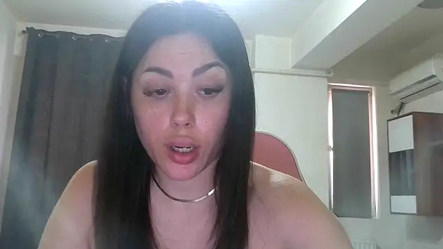 Snapshot of LovelyJulliette chatting on May 31, 2026, 12:55 pm LovelyJulliette online show from May 31, 2026, 12:55 pm