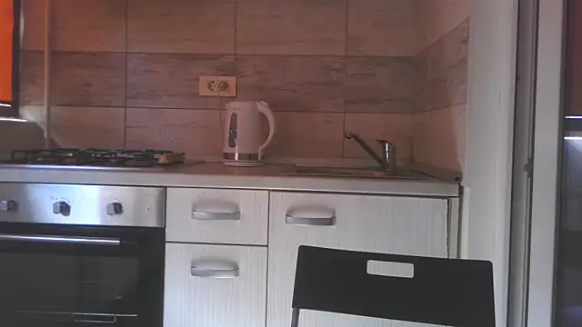 Snapshot of LovelyJulliette chatting on May 7, 2026, 12:41 pm LovelyJulliette online show from May 7, 2026, 12:41 pm