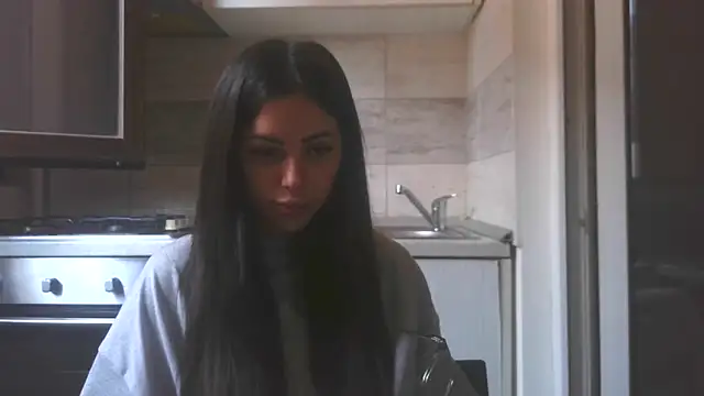 Snapshot of LovelyJulliette chatting on May 11, 2026, 10:38 am LovelyJulliette online show from May 11, 2026, 10:38 am