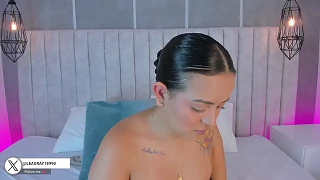 Snapshot of lea_gray chatting on November 18, 2025, 6:44 pm lea gray online show from November 18, 2025, 6:44 pm