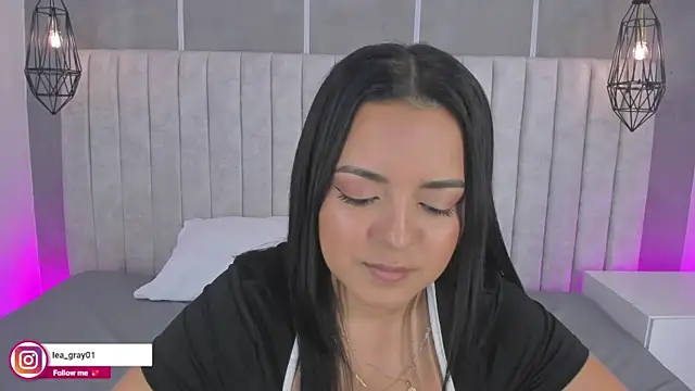 Snapshot of lea_gray chatting on November 11, 2025, 7:08 pm lea gray online show from November 11, 2025, 7:08 pm