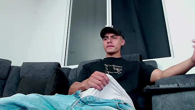 Stiven CL online show from September 11, 2025, 1:55 pm