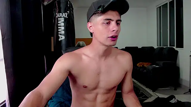 Snapshot of Stiven_CL chatting on July 14, 2026, 2:56 pm Stiven CL online show from July 14, 2026, 2:56 pm