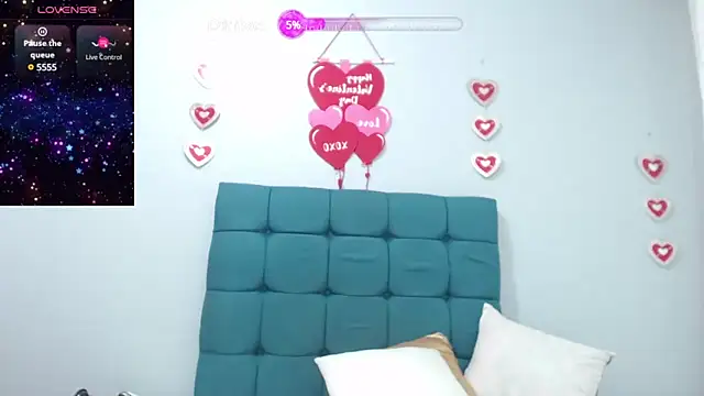 SofiaSexy  online show from February 18, 2025, 5:53 pm