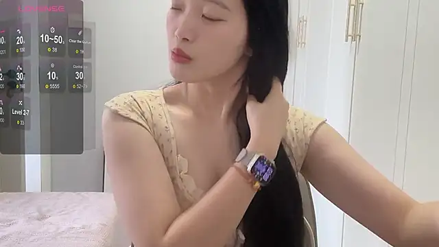 Snapshot of rose-u chatting on November 12, 2025, 1:54 am rose-u online show from November 12, 2025, 1:54 am