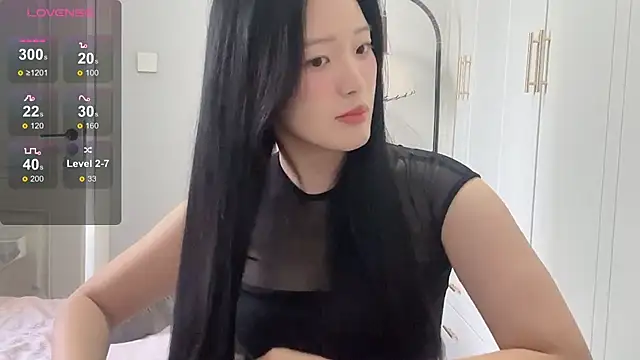 Snapshot of rose-u chatting on November 5, 2025, 1:31 am rose-u online show from November 5, 2025, 1:31 am