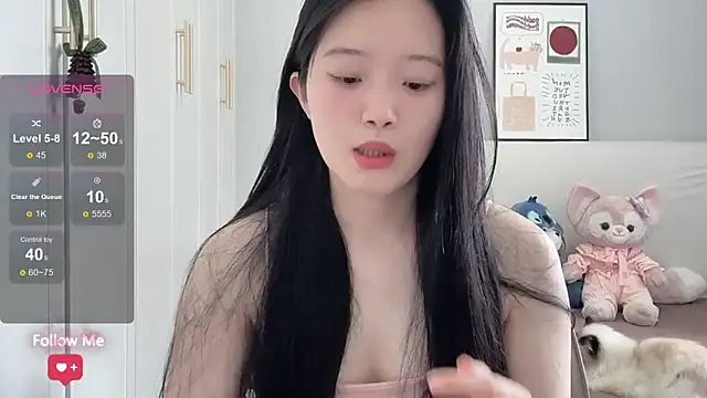 Snapshot of rose-u chatting on May 29, 2026, 1:22 am rose-u online show from May 29, 2026, 1:22 am