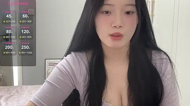 Snapshot of rose-u chatting on November 11, 2025, 1:55 am rose-u online show from November 11, 2025, 1:55 am