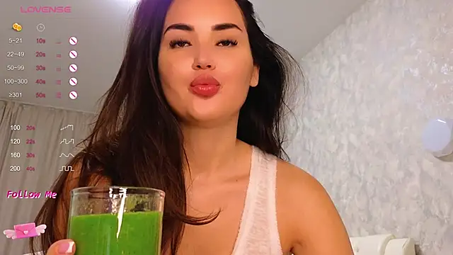 LaraSkinny online show from February 27, 2025, 4:46 am