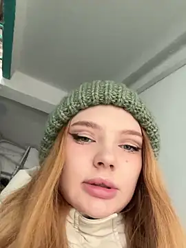 Snapshot of AmmyHot chatting on February 28, 2025, 4:21 am AmmyHot online show from February 28, 2025, 4:21 am