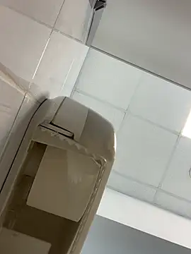 Snapshot of AmmyHot chatting on March 5, 2025, 7:16 am AmmyHot online show from March 5, 2025, 7:16 am