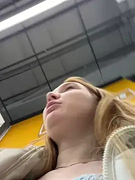 Snapshot of AmmyHot chatting on February 18, 2025, 6:59 am AmmyHot online show from February 18, 2025, 6:59 am