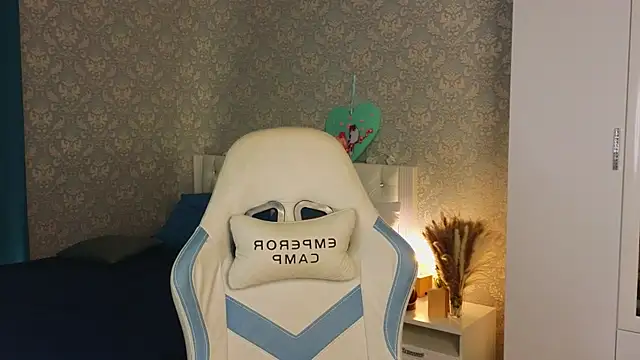 Jeffre y online show from March 9, 2025, 4:11 pm