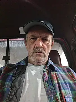 Hotbodyscottie online show from February 21, 2026, 8:38 am