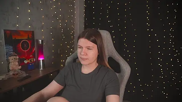 Snapshot of cuteamberlyyy chatting on November 3, 2025, 3:45 am cuteamberlyyy online show from November 3, 2025, 3:45 am