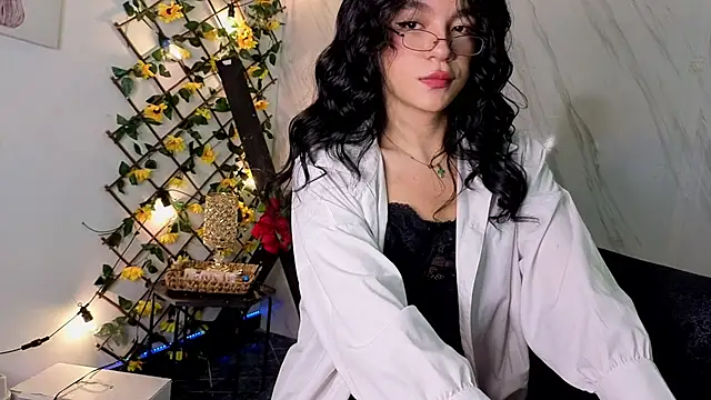 Snapshot of jeimy_garcia chatting on March 5, 2026, 12:13 pm jeimy garcia online show from March 5, 2026, 12:13 pm