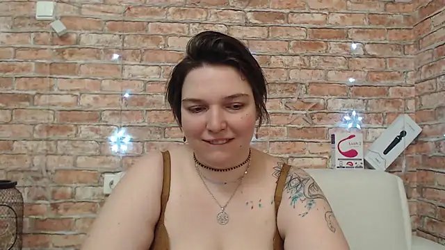 Amelia Kiss  online show from March 11, 2026, 1:10 am