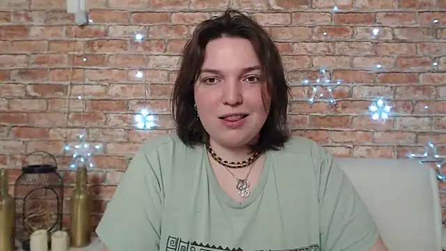 Snapshot of Amelia_Kiss_ chatting on February 27, 2025, 4:02 am Amelia Kiss online show from February 27, 2025, 4:02 am