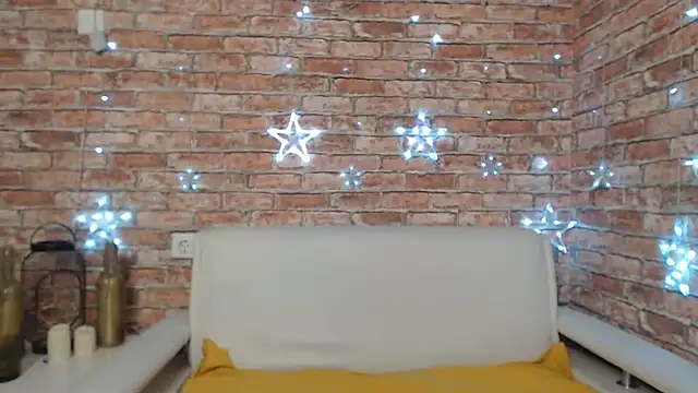 Snapshot of Amelia_Kiss_ chatting on February 26, 2025, 3:57 am Amelia Kiss online show from February 26, 2025, 3:57 am