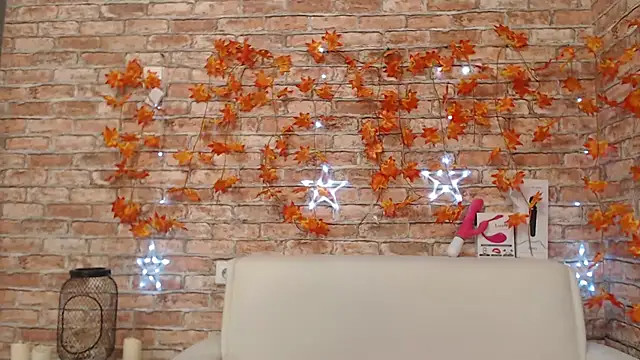 Amelia Kiss  online show from November 29, 2025, 12:33 am