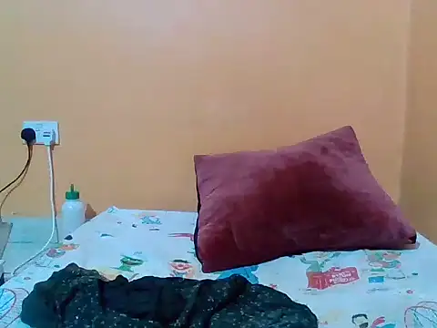 Prettyblackgal online show from October 11, 2025, 3:46 pm