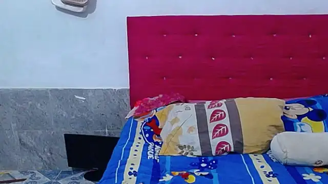 candy dustano691 online show from November 18, 2025, 10:34 pm