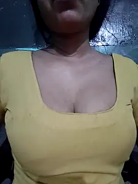 Snapshot of Kavita_ji chatting on September 28, 2025, 3:35 am Kavita ji online show from September 28, 2025, 3:35 am