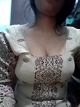 Snapshot of Kavita_ji chatting on October 8, 2025, 3:41 am Kavita ji online show from October 8, 2025, 3:41 am