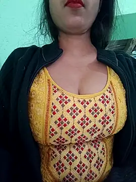 Snapshot of Kavita_ji chatting on November 18, 2025, 2:38 am Kavita ji online show from November 18, 2025, 2:38 am