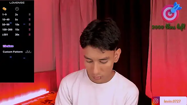 Snapshot of Levin_Hikaru chatting on March 3, 2026, 3:13 am Levin Hikaru online show from March 3, 2026, 3:13 am