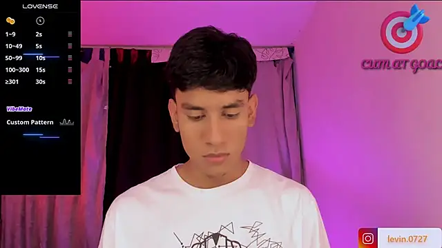 Snapshot of Levin_Hikaru chatting on March 15, 2026, 12:17 am Levin Hikaru online show from March 15, 2026, 12:17 am