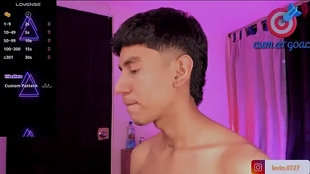 Snapshot of Levin_Hikaru chatting on March 19, 2026, 11:27 pm Levin Hikaru online show from March 19, 2026, 11:27 pm