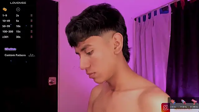 Snapshot of Levin_Hikaru chatting on April 3, 2026, 3:57 am Levin Hikaru online show from April 3, 2026, 3:57 am