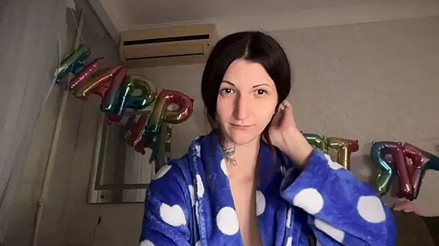 daddyandmyprincess online show from October 20, 2025, 7:14 pm