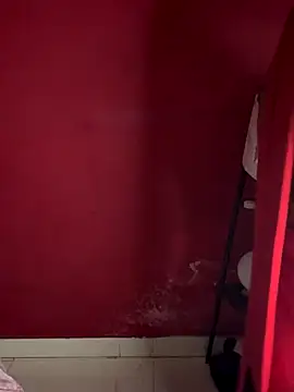 Snapshot of Playful__Princess chatting on November 11, 2025, 4:51 am Playful Princess online show from November 11, 2025, 4:51 am