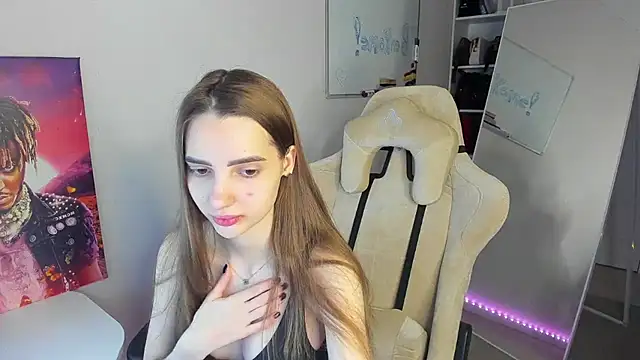 Snapshot of __SilviaAbby__ chatting on January 26, 2025, 11:50 am   SilviaAbby   online show from January 26, 2025, 11:50 am