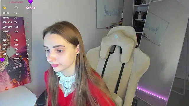 Snapshot of __SilviaAbby__ chatting on January 1, 2025, 2:31 pm   SilviaAbby   online show from January 1, 2025, 2:31 pm