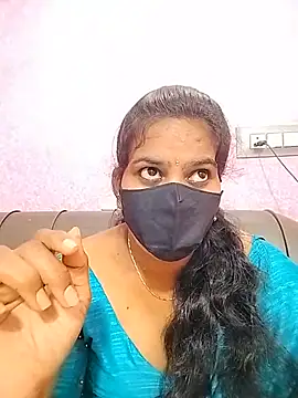 Snapshot of melina214 chatting on July 11, 2026, 12:38 pm melina214 online show from July 11, 2026, 12:38 pm