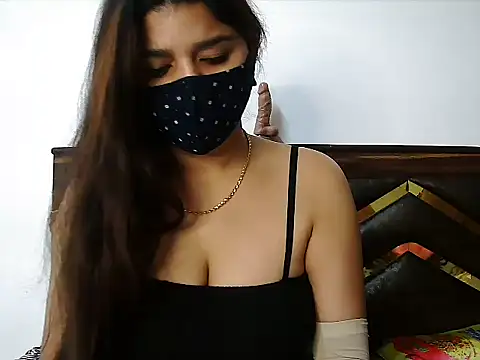 Snapshot of Gloie4u chatting on February 5, 2026, 9:16 am Gloie4u online show from February 5, 2026, 9:16 am